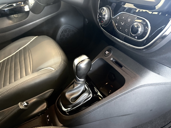 Renault CAPTUR 1.6 FELX AUT. 2020 INTENSE