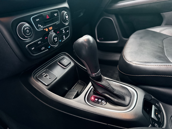 Jeep COMPASS LONGITUDE 2018 LONGITUDE