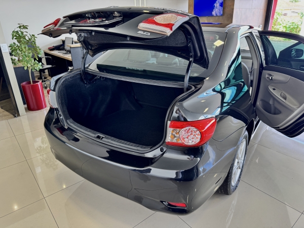 Toyota COROLLA XEI 2.0 FLEX AUT. 2013 XEI - 2.0 FLEX AUTOMATICO
