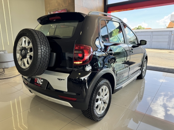 Volkswagem CROSS FOX 1.6 FLEX - 2014 CROSS
