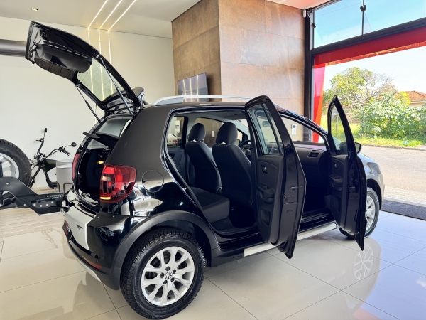 Volkswagem CROSS FOX 1.6 FLEX - 2014 CROSS