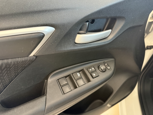 Honda Fit -  LX 1.5 CVT flex - Automático 2019 LX