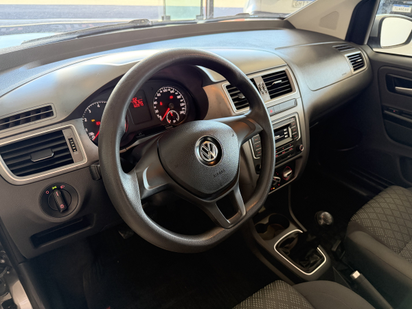 Volkswagem FOX TRENDLINE - 2017 trendline