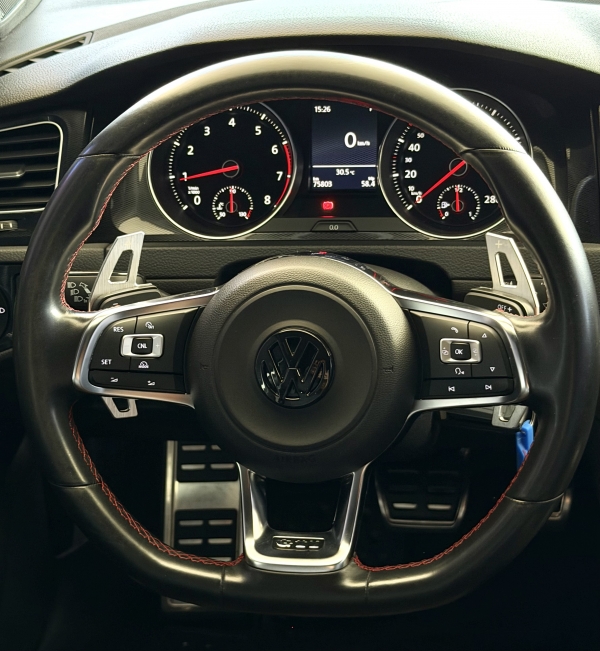 Volkswagem GOLF GTI - NOVÍSSIMO 2016 GTI 2.0 TURBO