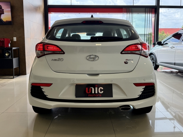 Hyundai HB20 R  - AUT. MOTOR 1.6 FLEX  - 2016 R-SPEC
