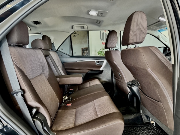 Toyota Hilux SW4 2.7 flex Aut. - 89mil km 2017 SR - 5 lugares