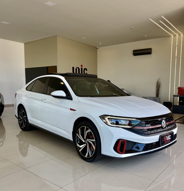JETTA GLI 2.0 TSI DSG - 2023