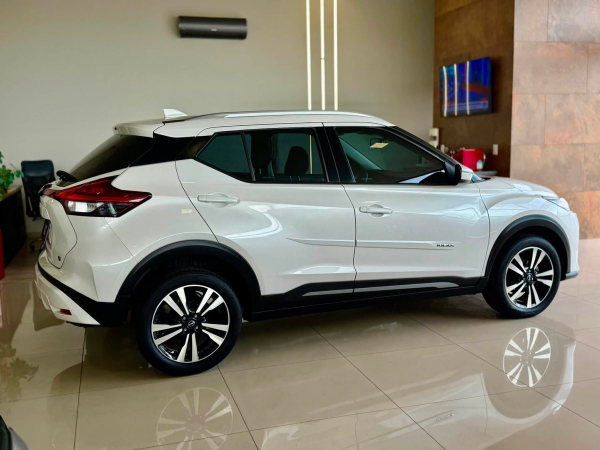Nissan kicks 16 flex Aut - Única dona 46mil km Advanced