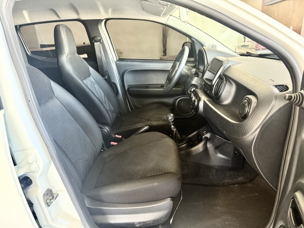 Fiat MOBI - LIKE 1.0 fireFly flex 38MIL KM LIKE