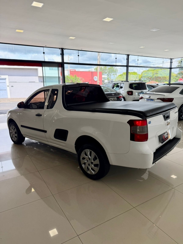 Chevrolet MONTANA MONTANA LS2 - 2017 LS2 - COMPLETA