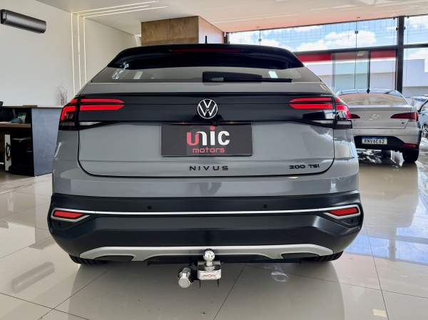 Volkswagem NIVUS HIGHLINE 1.0 TURBO AUT. 2021 HIGHLINE  200TSi