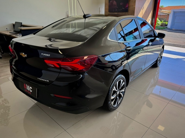 Chevrolet ÔNIX PLUS 1.0 TURBO - Aut Premier II - único dono Premier II