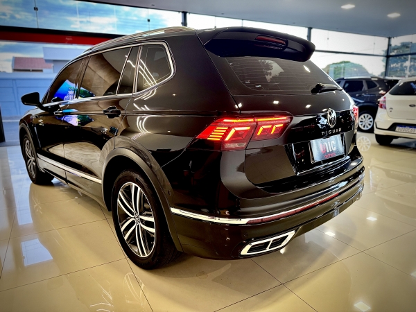Volkswagem Nova Tiguan 300TSI - 7Lugares 2024 R-LINE + TETO