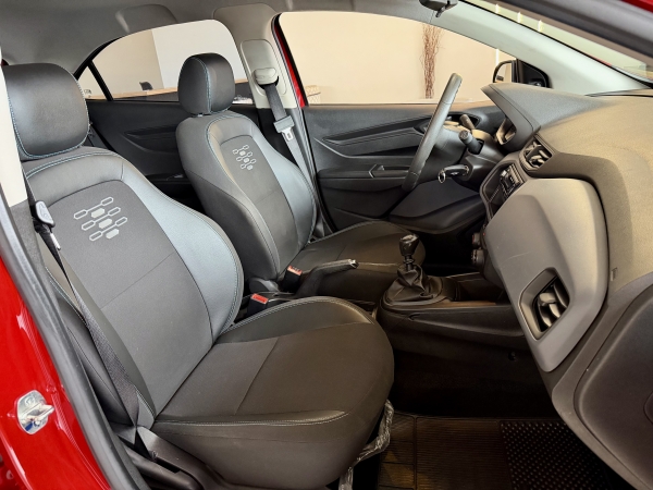 Chevrolet ONIX - 2021  JOY Black  37mil KM JOY Black