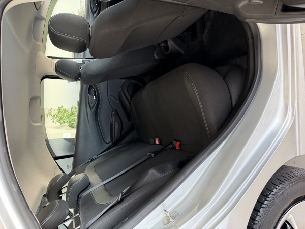 Chevrolet ONIX  LT 1.0 - Flex 38mil km  - Unico Dono LT