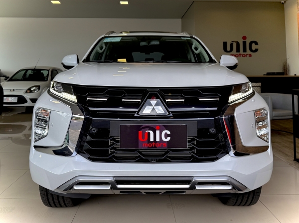 Mitsubishi Pajero Sport 2025 Legend 4x4 Diesel 2024 LEGEND