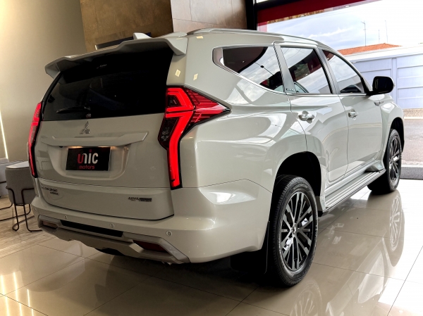 Mitsubishi Pajero Sport 2025 Legend 4x4 Diesel 2024 LEGEND