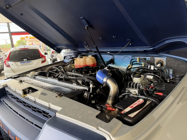 Troller T4 3.2 turbo Diesel 4x4 - 32mil km TX-4 AUTOMATICO