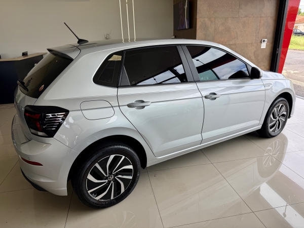Volkswagem Volkswagen POLO TSI - 2024 HIGHLINE