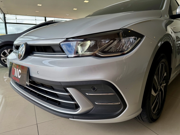 Volkswagem Volkswagen POLO TSI - 2024 HIGHLINE