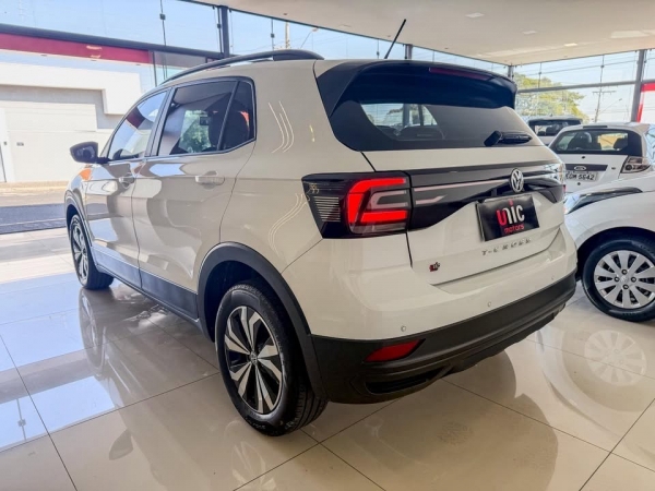 Volkswagem VOLKSWAGEN T-CROSS - 2021 Sense 200TSI