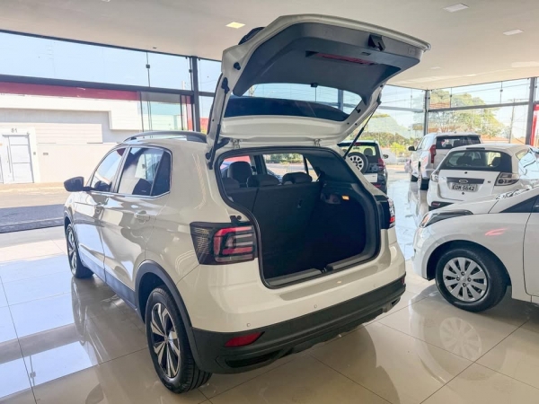 Volkswagem VOLKSWAGEN T-CROSS - 2021 Sense 200TSI