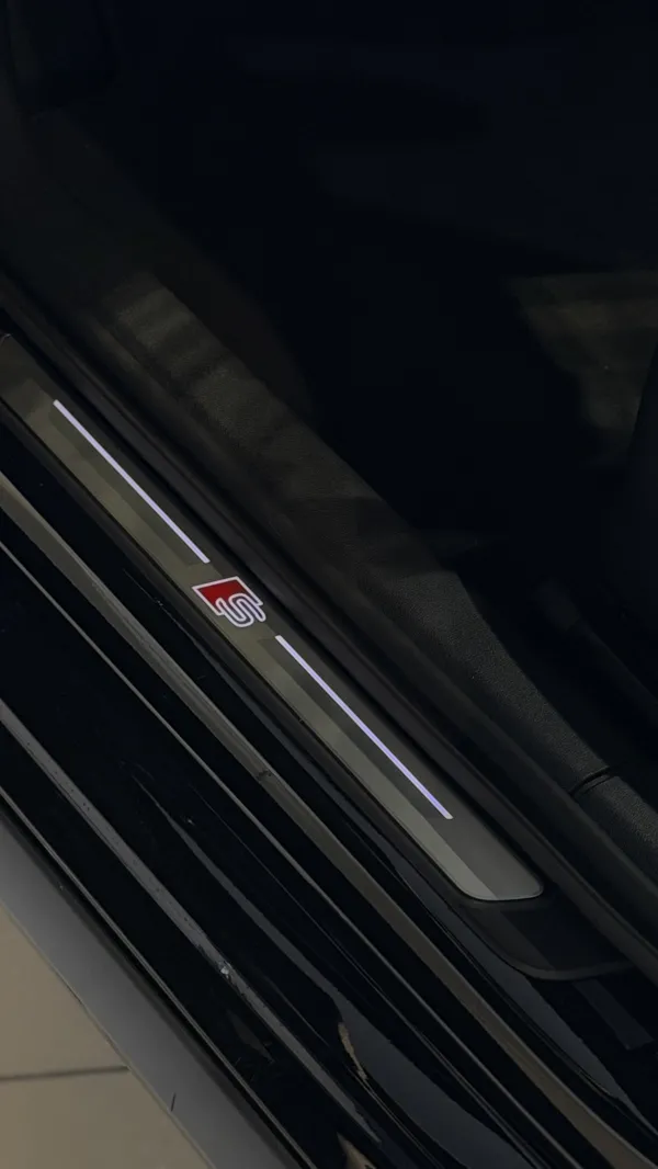 Audi A3 Sedan Mhev S Line - foto 3