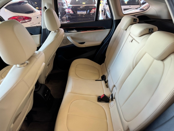 BMW X1 - S-DRIVE ANO 2018  - 19MIL KM ACTIVE FLEX